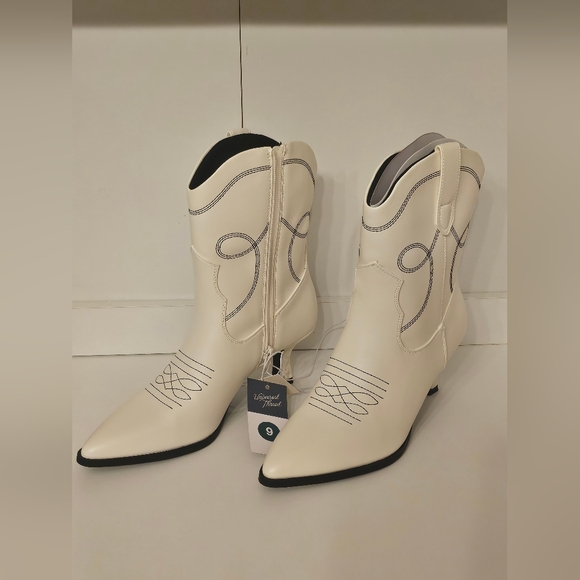 NWT universal thread western boots womens size 9 w/memory foam - Picture 5 of 12